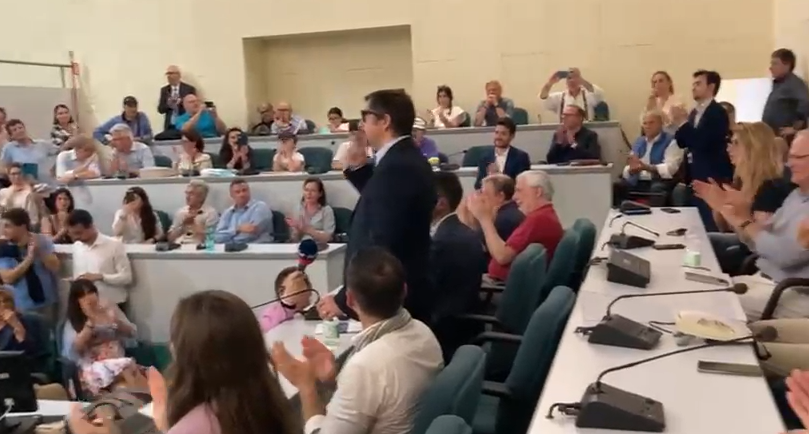Ballottaggio, ad Ancona vince Daniele Silvetti: «Oggi abbiamo fatto la storia» (Video e foto)