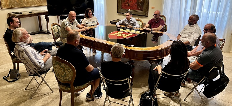 Il cuore della Quintana: a Porta Tufilla e Massimo Gubbini la solidarietà degli altri Sestieri