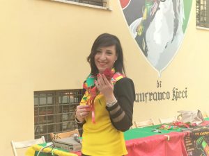 Quintana, Elena Stipa (bancaria e consigliera comunale) è la dama di luglio di Sant’Emidio <span> (Video e foto) Quintana, Elena Stipa (bancaria e consigliera comunale) è la dama di luglio di Sant’Emidio <span> (Video e foto)