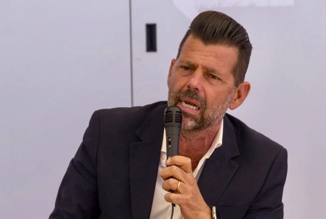 Mangialardi e le frizioni interne al Pd: «Una delle fasi più critiche, serve una gestione unitaria del partito»