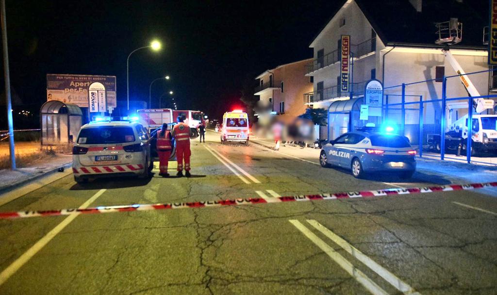 Incidente mortale con lo scooter, la vittima è un 32enne (Le foto)