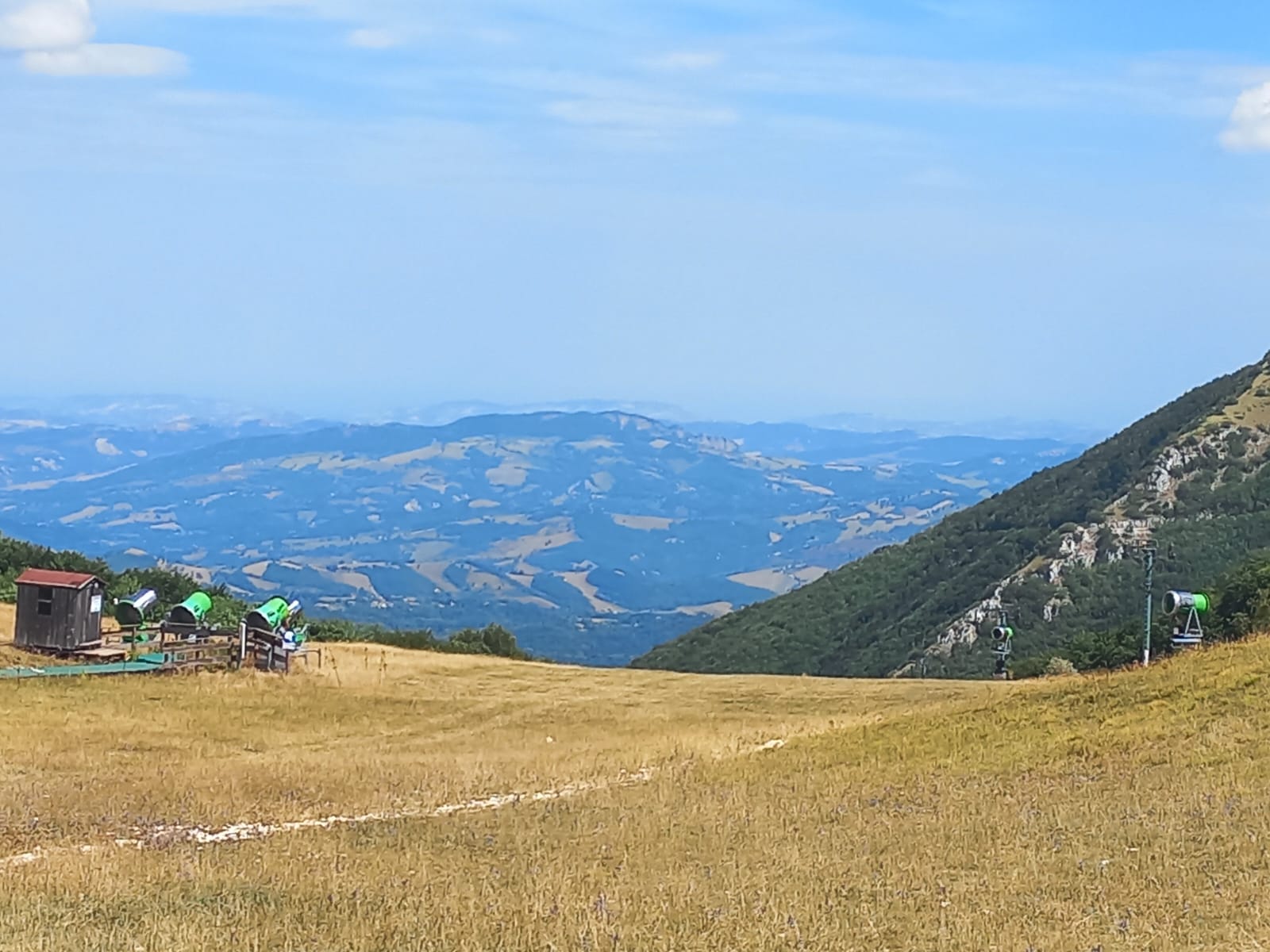 Alba a Bolognola: suggestiva esperienza dei “GiovaniLab” e della Banca di Ripatransone e del Fermano Alba a Bolognola: suggestiva esperienza dei “GiovaniLab” e della Banca di Ripatransone e del Fermano