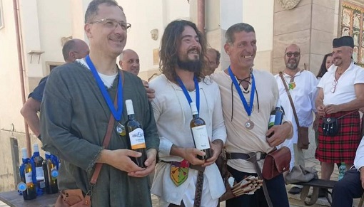 Successo a Maltignano per la gara di arcieri storici Successo a Maltignano per la gara di arcieri storici
