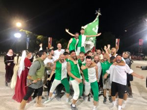 Contesa del Secchio, vince a San Martino (Video e foto) Contesa del Secchio, vince a San Martino (Video e foto)