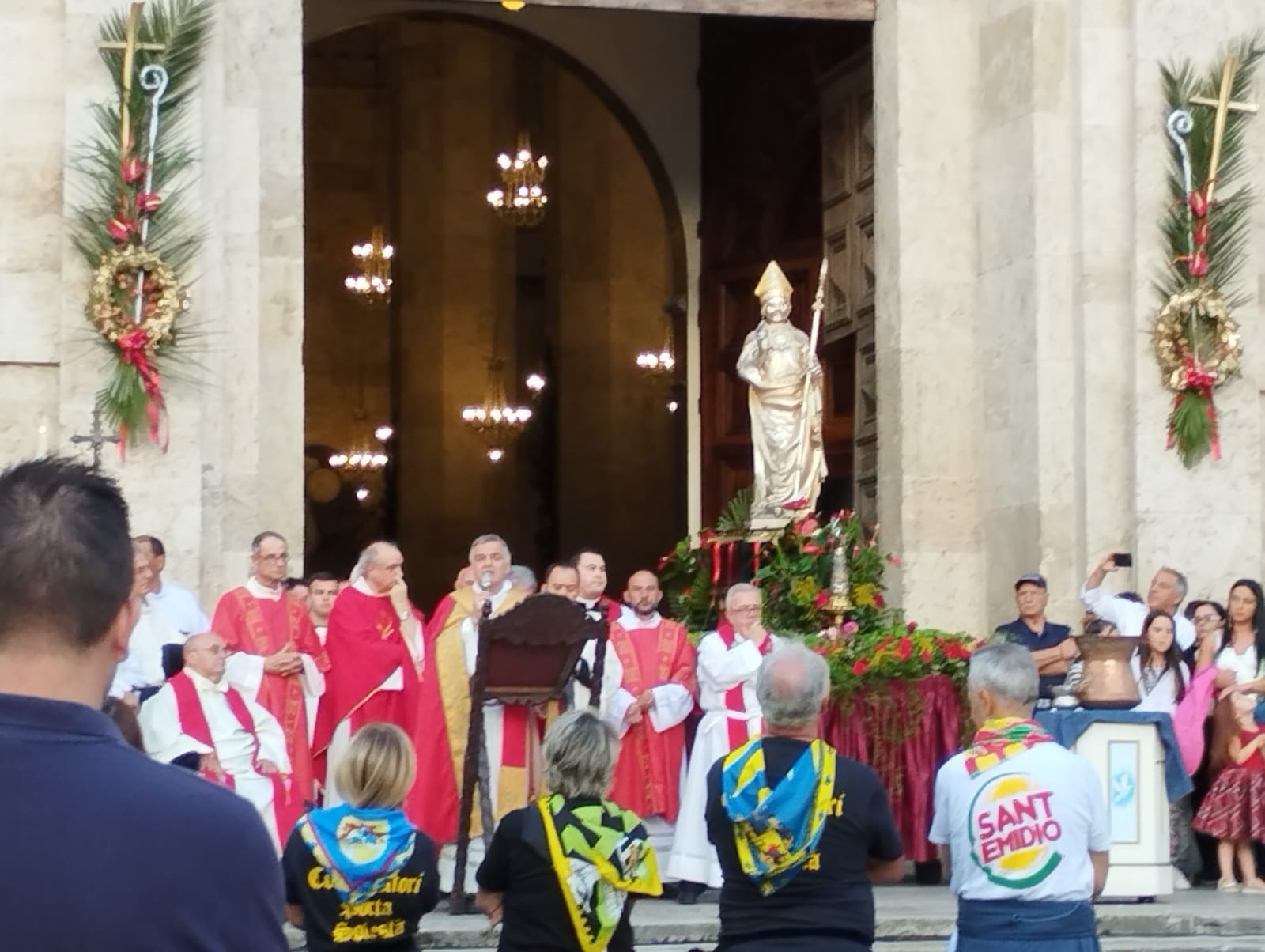 Sant’Emidio, la città  si ferma e la Cattedrale si riempie: devozione sincera che si rinnova ogni anno <span> (Video e foto) </span>