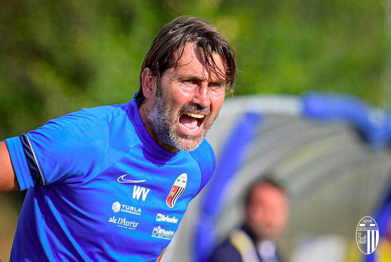 Verso Verona-Ascoli, Viali: «Gara per vedere a che punto siamo, pretendo subito atteggiamento da risultato»