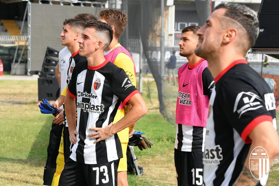 Ascoli, il gruppo ottimista nonostante il quarto ko: «La strada è quella giusta» <span> (Le foto)