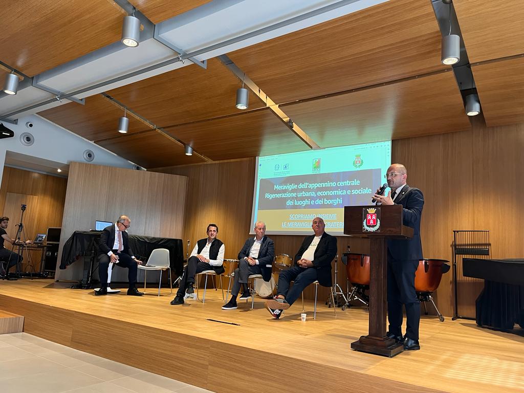 Investitori, alberghi diffusi e smart working: «Così rilanciamo il nostro Appennino, che sia una nuova Val D’Orcia»