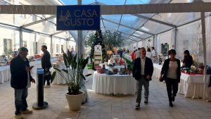 Conad-Adriatico-esposizioni-de-La-Casa-del-Gusto-edizione-2023-300x169