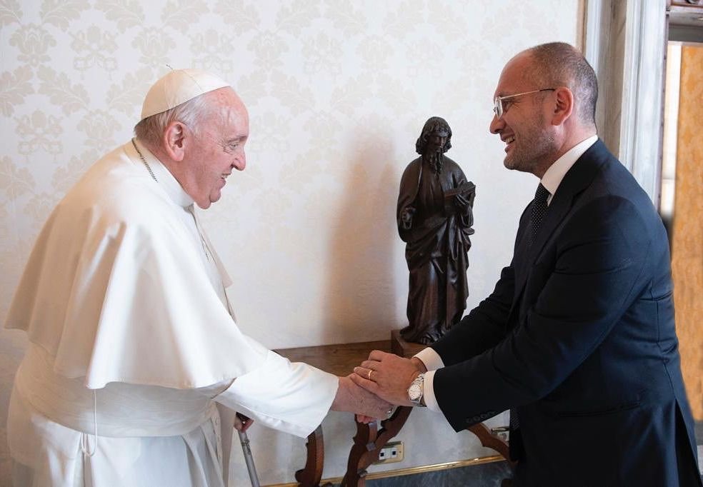 Il commissario Guido Castelli da Papa Francesco: «Ricostruzione con metodo sinodale»
