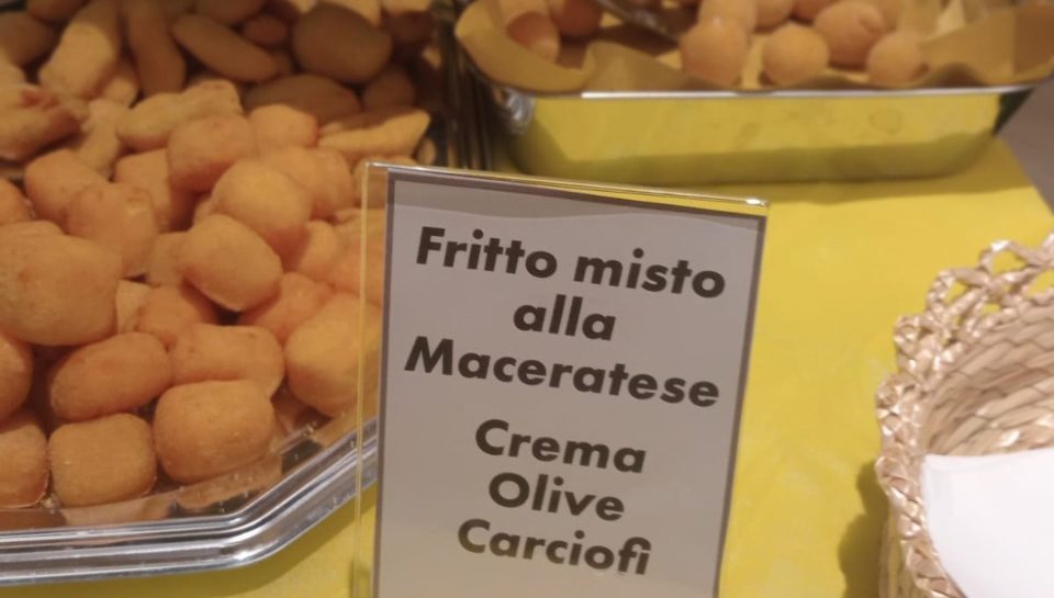 Quando la gaffe si cucina: il fritto misto all’ascolana diventa… maceratese