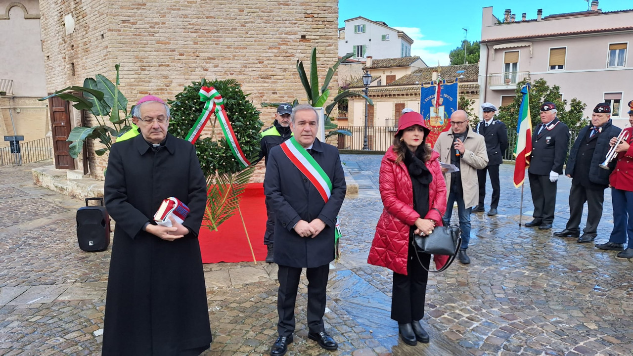 San Benedetto ricorda le 27 vittime del novembre 1943: le tragiche ore del bombardamento e degli omicidi Nardone e Ceci <span> (Video)