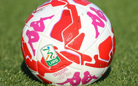 Serie B: il Venezia aggancia il Parma in vetta