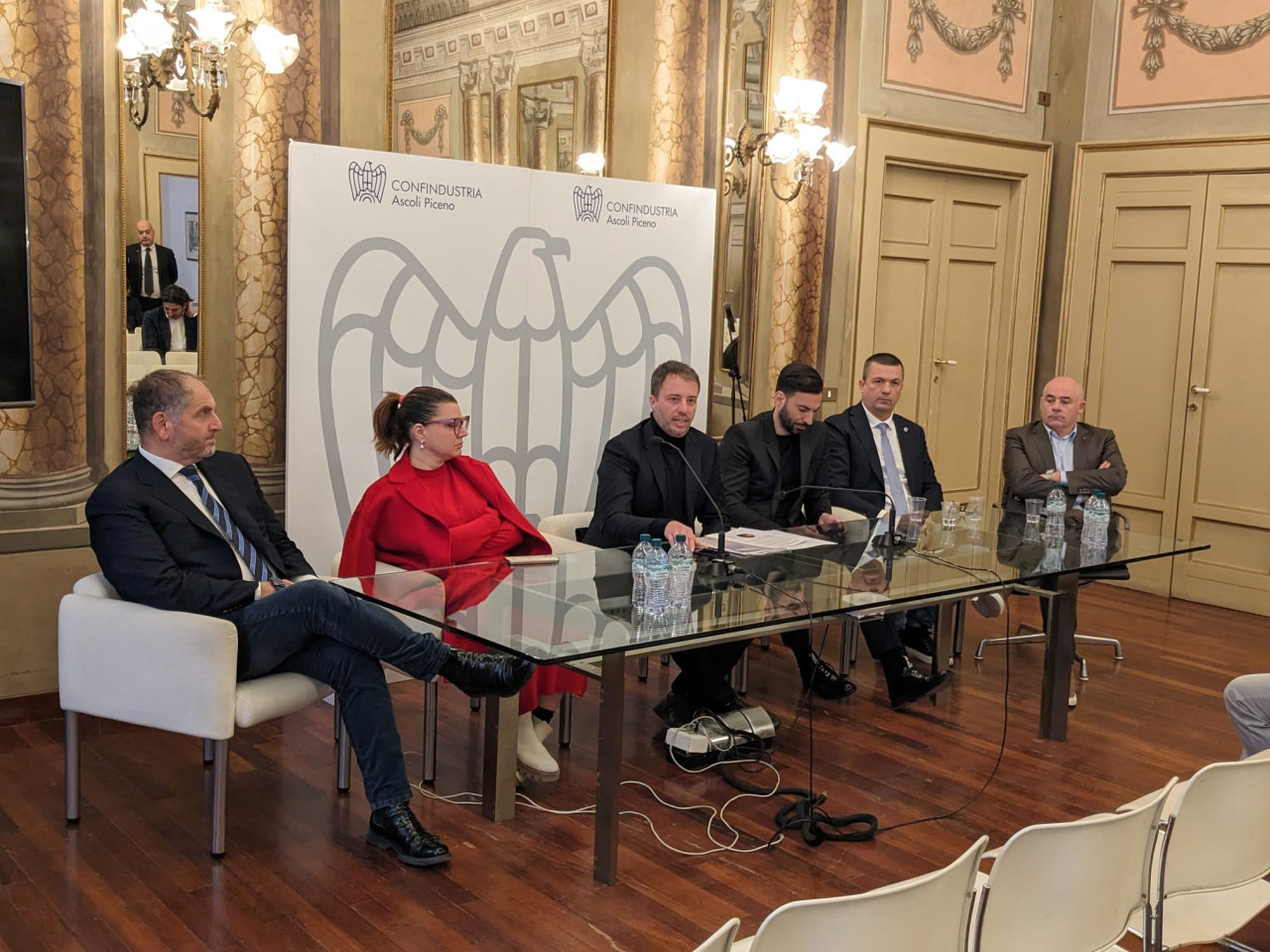 Confindustria fa il punto sul futuro del Piceno: «1000 posti di lavoro nel 2024 e oltre 500 milioni di investimenti nel biennio» <span> (Video e foto)