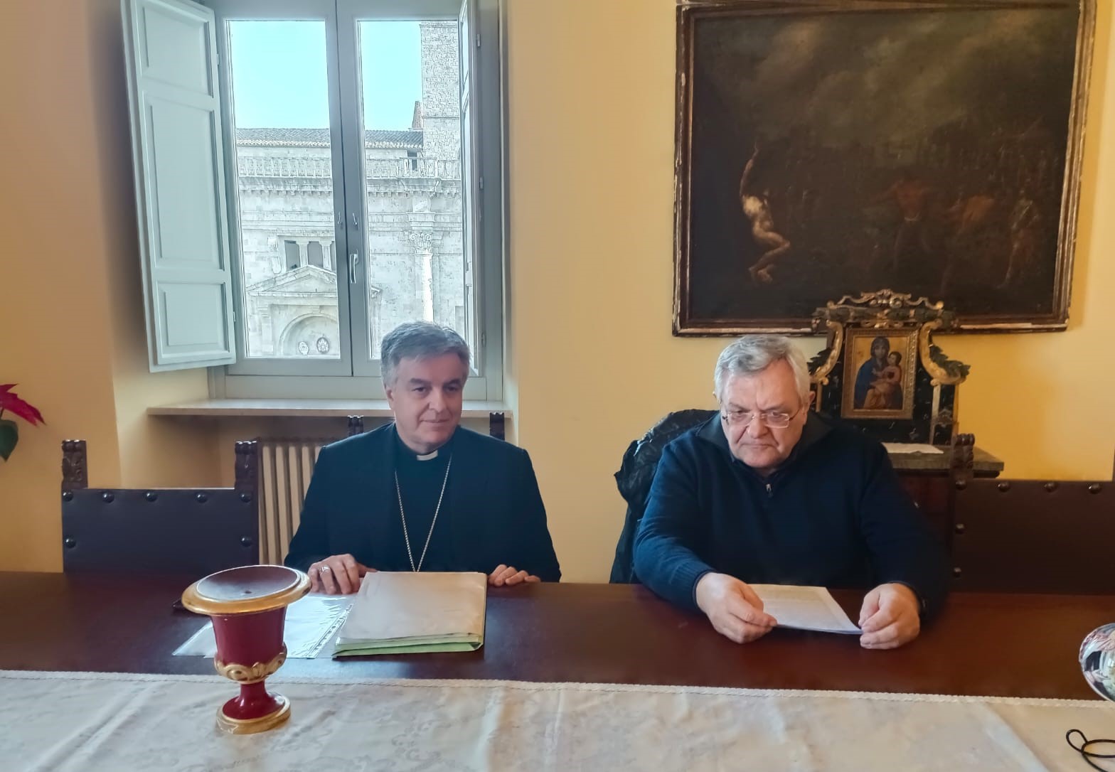 Verso una Chiesa sempre più partecipativa, il vescovo Palmieri: «Bene che i cattolici si buttino in politica» <span> (Video)