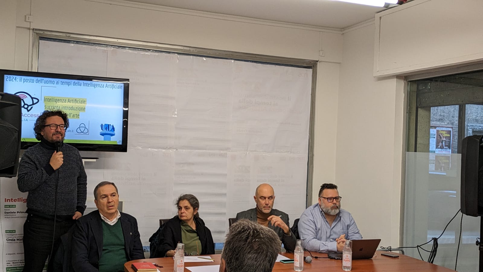 Il “mondo nuovo” dell’Intelligenza Artificiale, tra rischi, fascino e riflessioni: bene il primo evento di Nos
