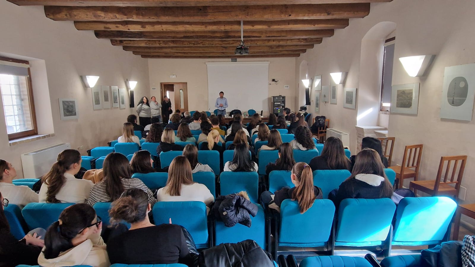 Il “caso” Eric Gobetti, buona partecipazione degli studenti all’incontro sulle foibe