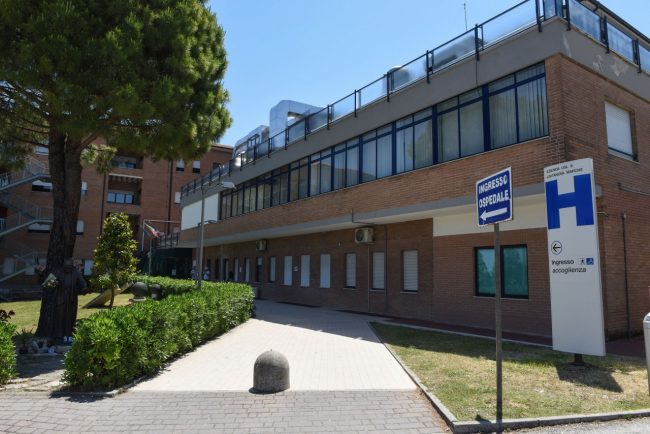 Tragedia all’ospedale, neonato muore dopo il parto