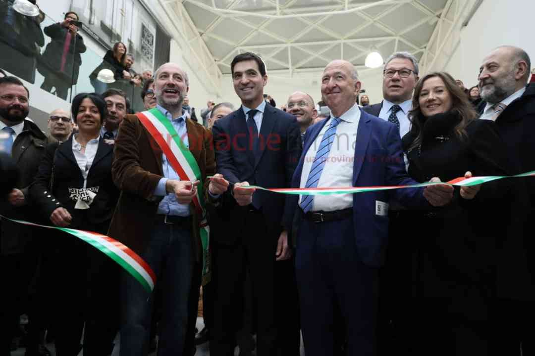 Taglio del nastro per Tipicità 2024, il Festival senza confini: «Punto di riferimento per tutte le Marche» <span> (Fotogallery)