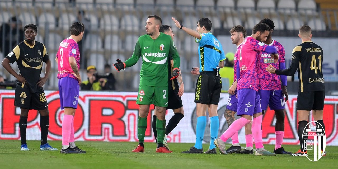 Ascoli, domani la ripresa dopo due giorni di riposo: a Genova senza Viviano e Di Tacchio
