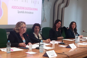 Ministro Roccella: «Le donne devono sapere che il Paese e questo Governo è al loro fianco» <span> (Video e foto)