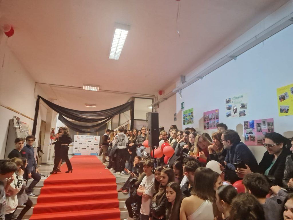“Notte Nazionale del Liceo Classico”: quando la scuola diventa stimolo per esaltare i talenti <span> (Video e foto)