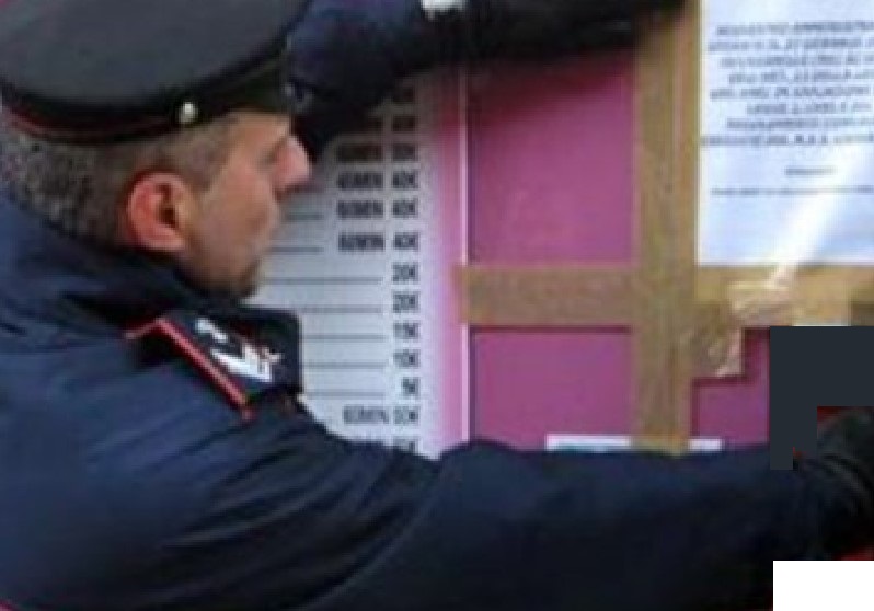 Massaggi hot e sfruttamento della prostituzione, denunciate le titolari di un centro estetico