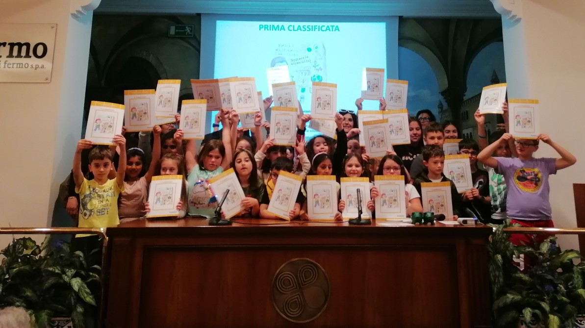 “Primo Risparmio Carifermo, Crea il logo!”: vincono gli alunni di Force <span> (Foto)