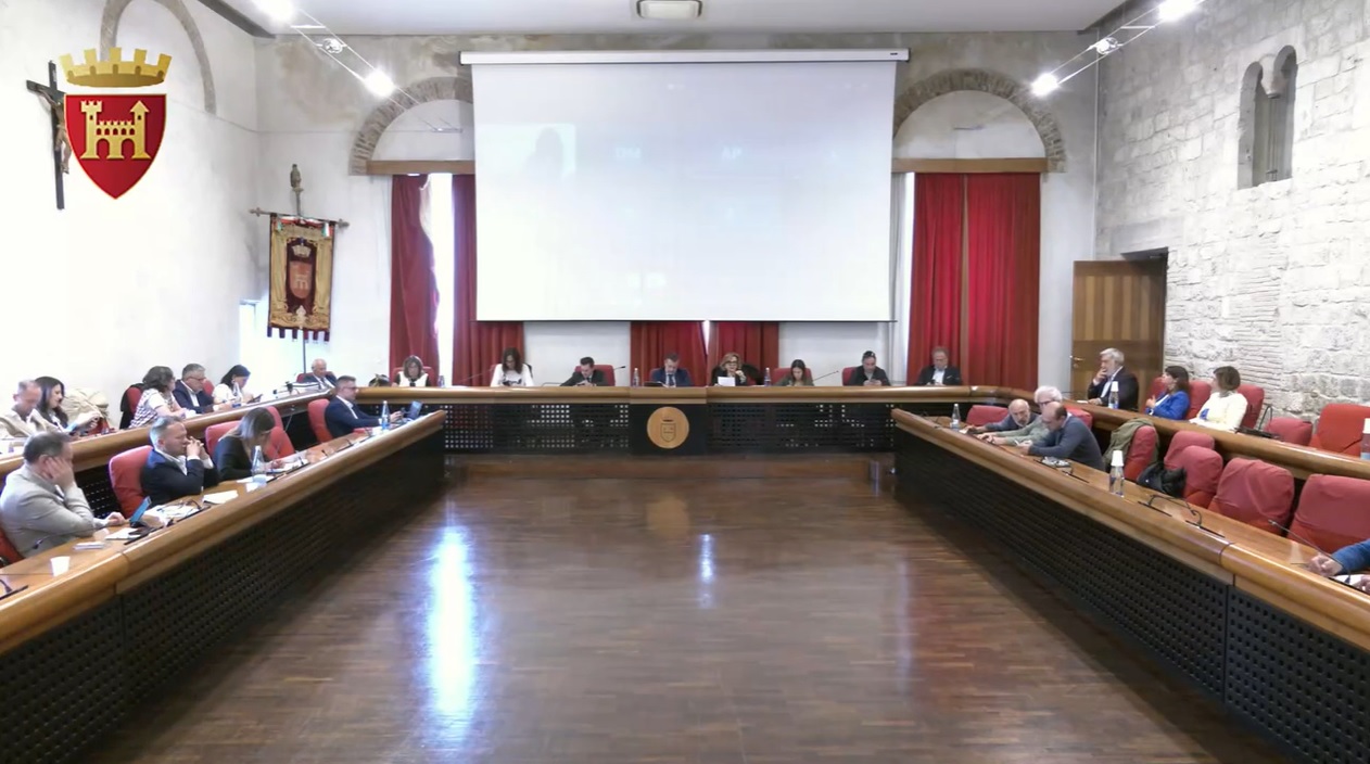 Trentadue consiglieri, molte novità: sabato mattina la prima seduta