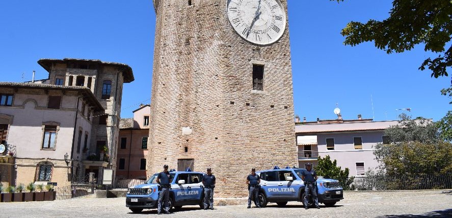 Più poliziotti per la sicurezza estiva lungo la Riviera delle Palme