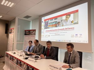 Da Unicam al mondo del lavoro <span> (Video) </span> <br> «Tutti occupati i laureati <br> nel settore farmaceutico»