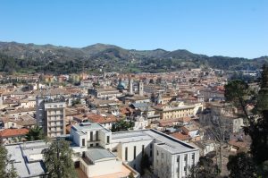 Festa dei Defunti e 4 Novembre, le limitazioni alla viabilità e alla sosta
