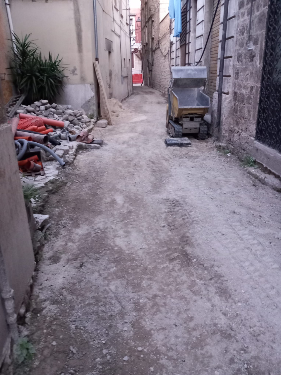 «I lavori servono, ma bisogna limitare i disagi per chi abita in centro»