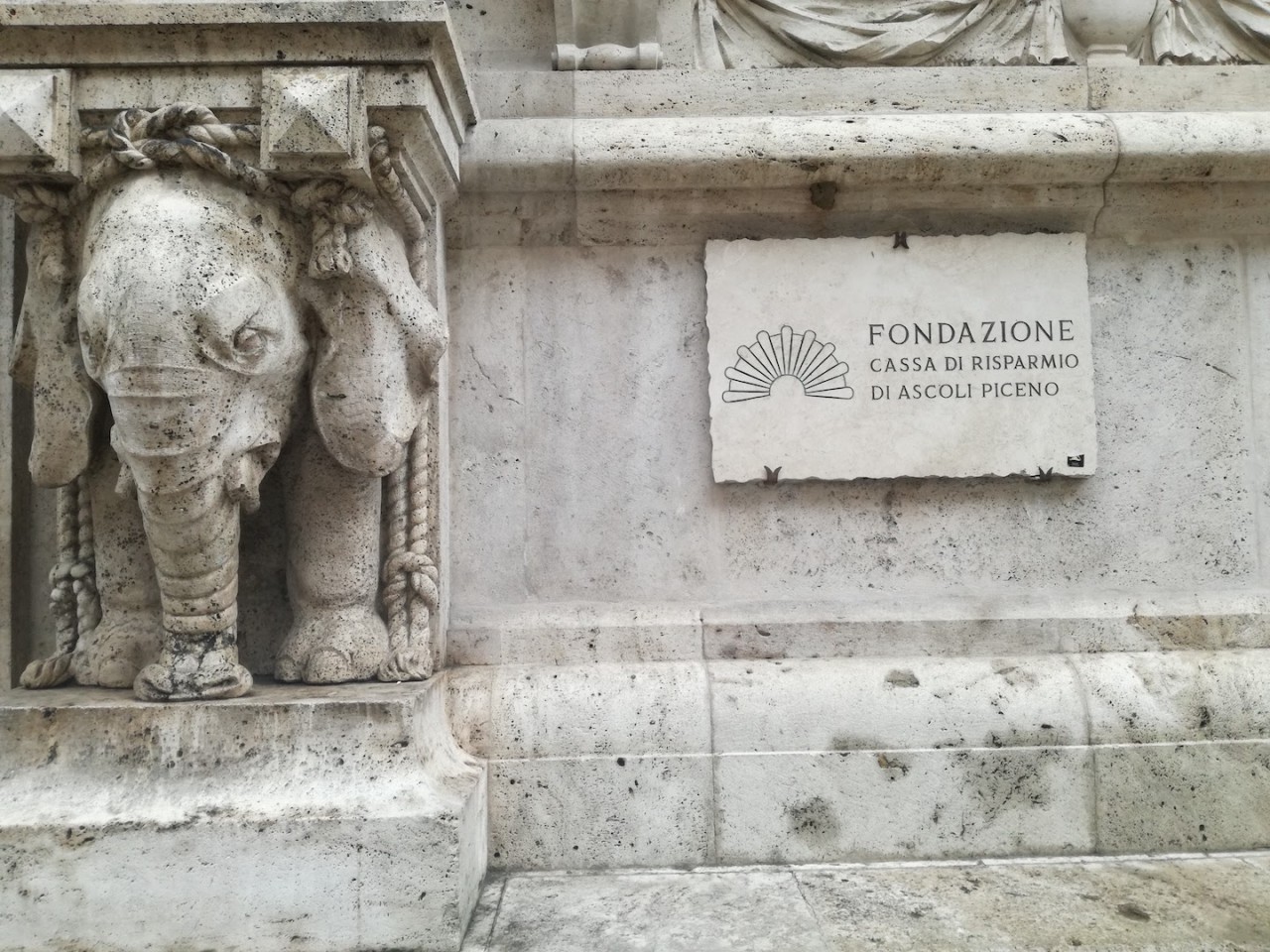 Bando “Dotazioni sanitarie”: da Fondazione Carisap e Ast 600.000 euro per le organizzazioni non profit del territorio