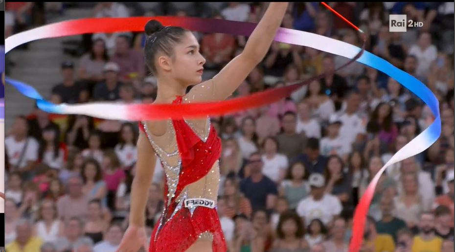 Marche in festa per il Bronzo della ginnasta Sofia Raffaeli, protagonista nella ritmica