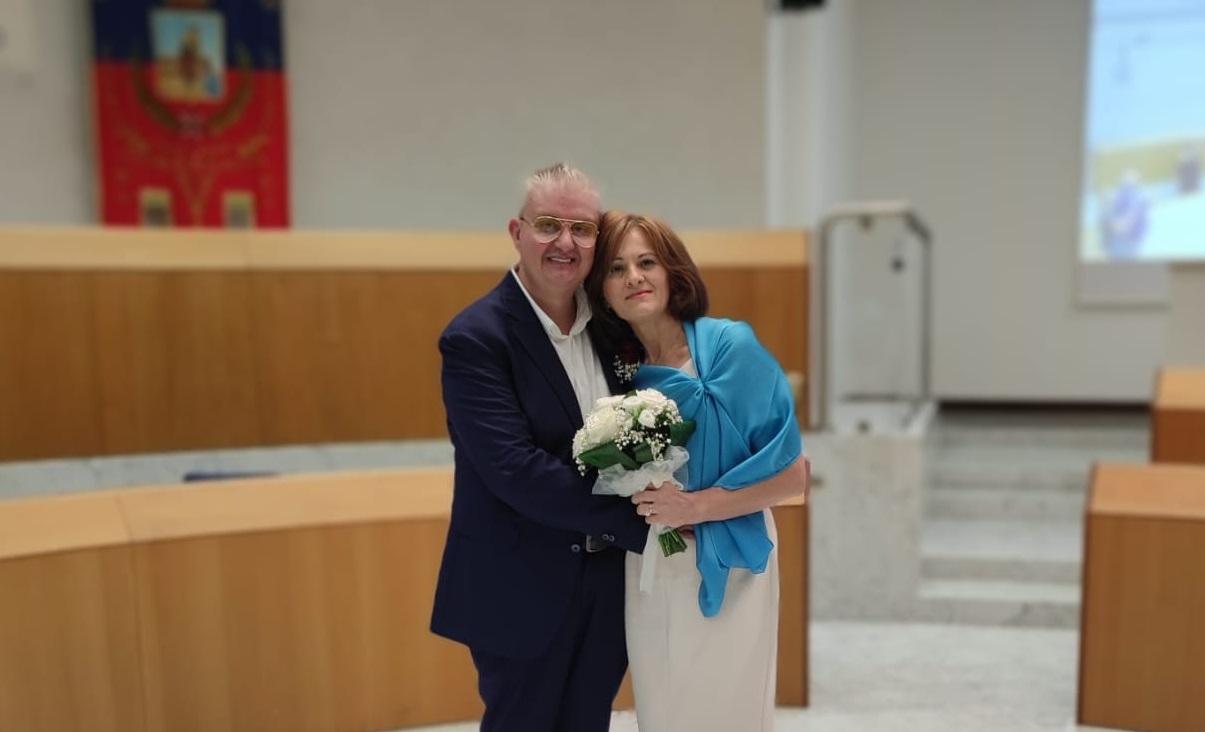 Gabriele “Uomo Gatto” Sbattella ha detto sì: il matrimonio a San Benedetto