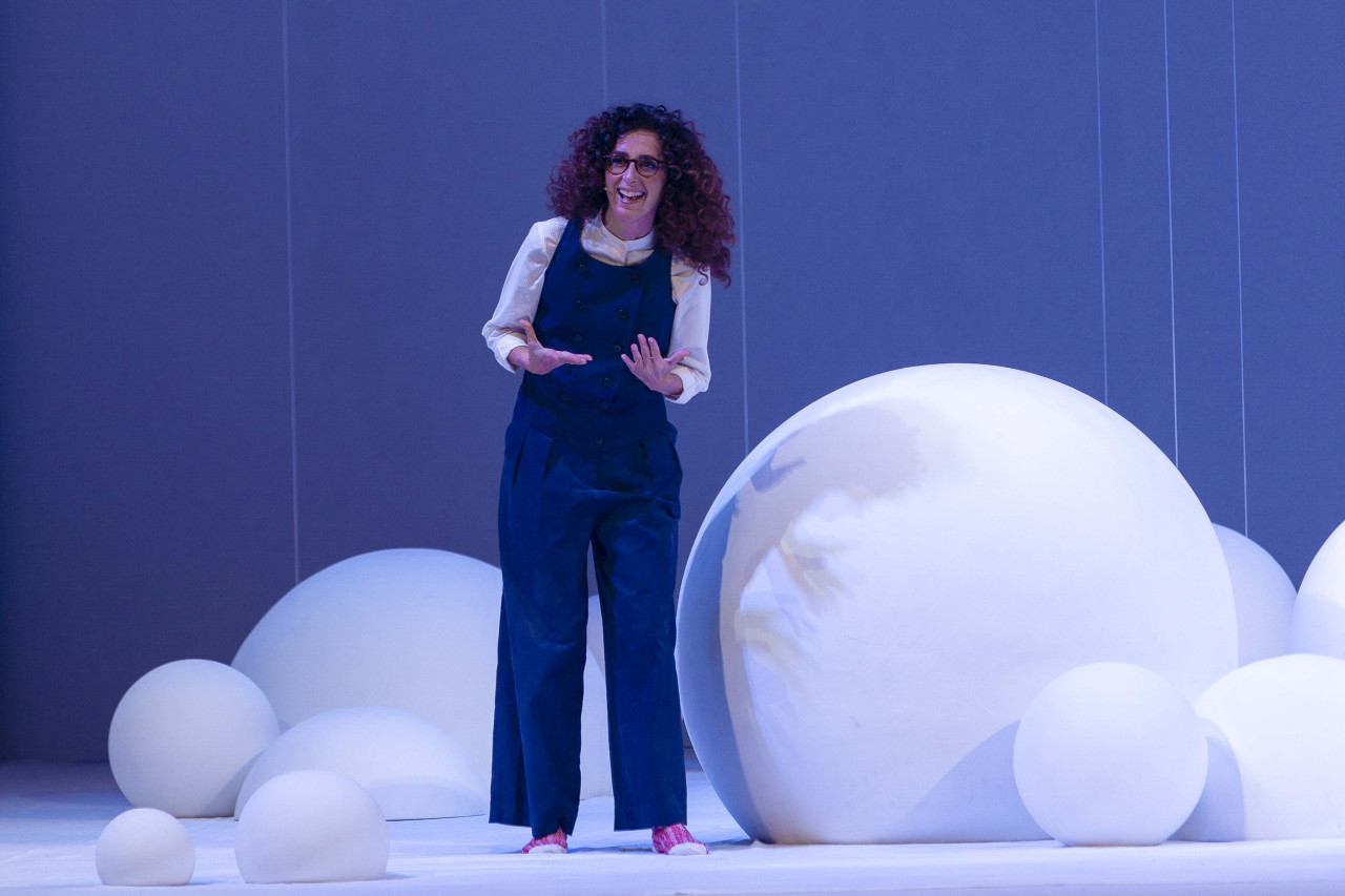 Teresa Mannino, un ciclone da record al Ventidio Basso