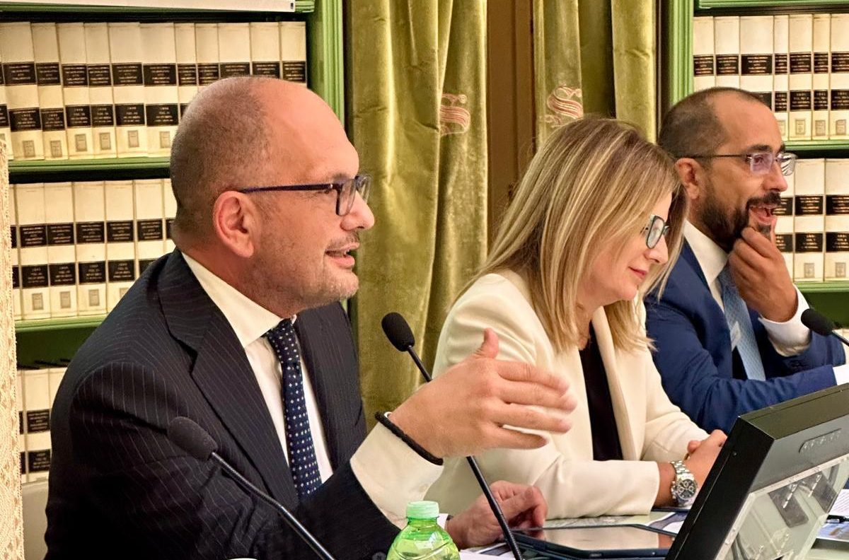 Innovazione nella ricostruzione attraverso un processo strutturale dei territori