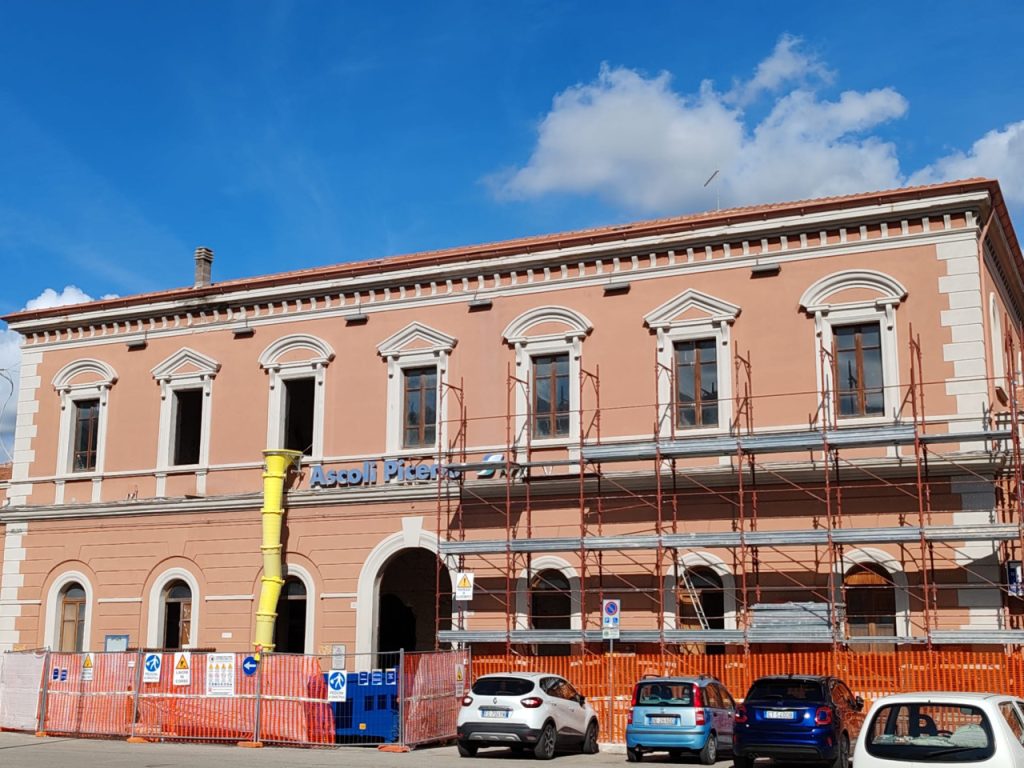Da luogo delle partenze a casa delle idee: nasce “Stazione Futuro” Da luogo delle partenze a casa delle idee: nasce “Stazione Futuro”