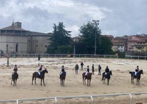 Allo “Squarcia” il saggio finale del corso di perfezionamento dei cavalieri