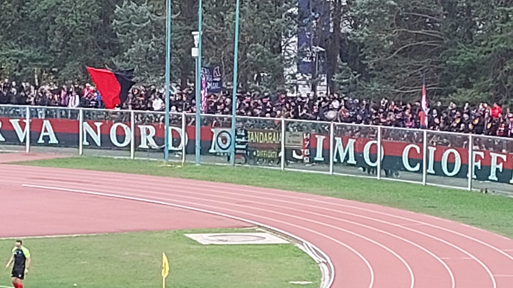 Chieti-Samb 0-0, gara spettacolare e rossoblù indomiti ma finale da “Var”
