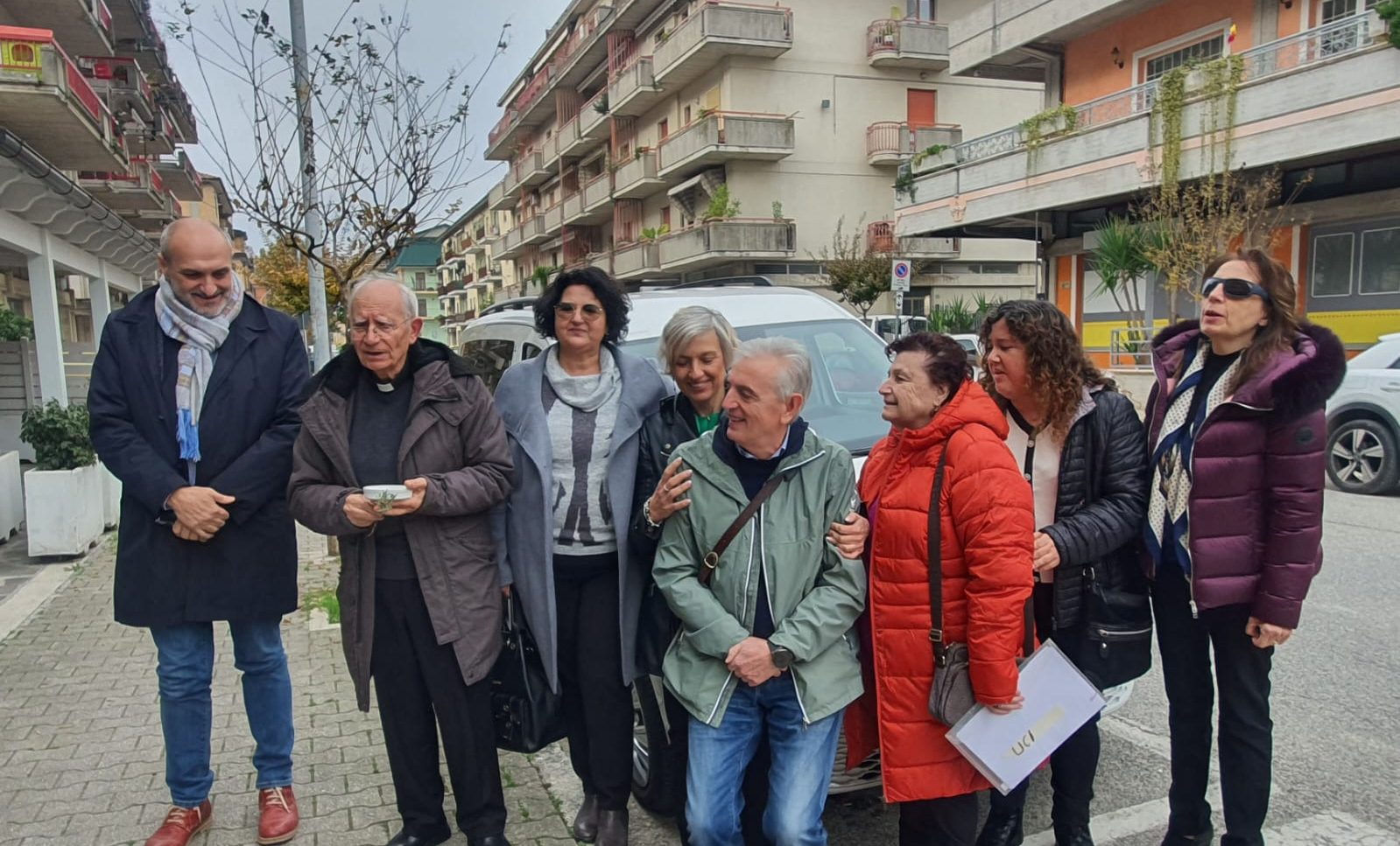“M’App”, si parte: viaggio inaugurale per la vettura acquistata dalla Fondazione Carisap per il trasporto sociale