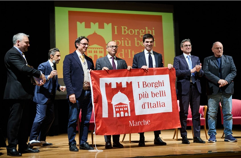 I Borghi delle Marche raccontati dagli Ambassador di Borghitalia I Borghi delle Marche raccontati dagli Ambassador di Borghitalia