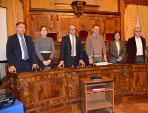 Vertenza Beko, la Provincia pronta a svolgere azioni di coordinamento: «Istituzioni e territorio parleranno con un’unica voce» Vertenza Beko, la Provincia pronta a svolgere azioni di coordinamento: «Istituzioni e territorio parleranno con un’unica voce»