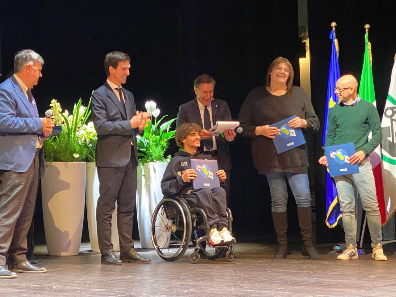 I sei marchigiani alle Paralimpiadi premiati dal presidente Acquaroli: c’è anche Assunta Legnante I sei marchigiani alle Paralimpiadi premiati dal presidente Acquaroli: c’è anche Assunta Legnante
