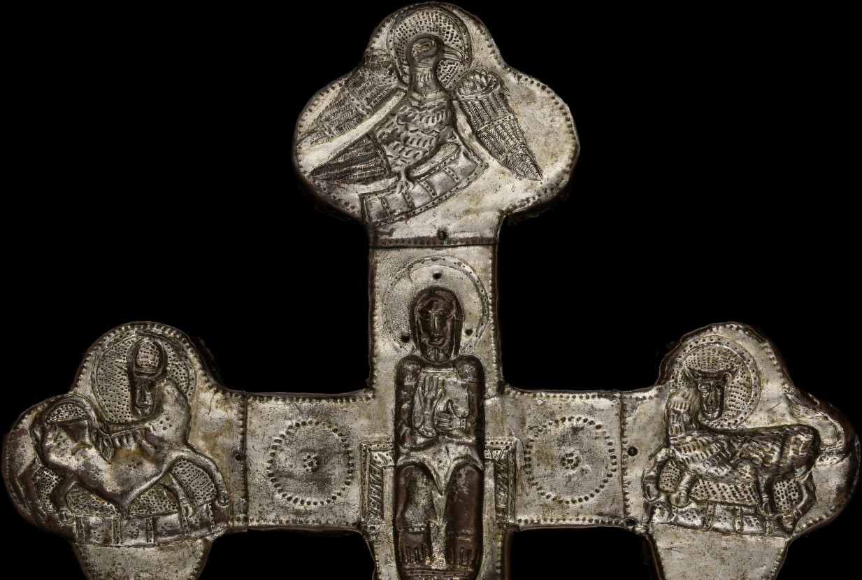 Presto la riconsegna della Croce Astile, recuperata dalla chiesa di Pescara del Tronto  