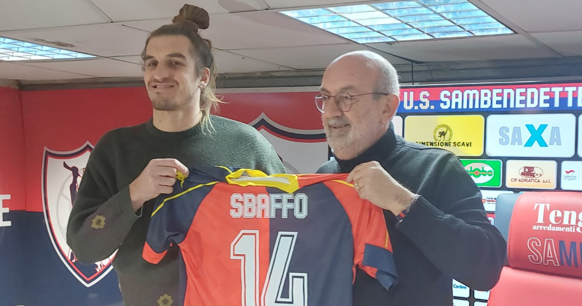 Sbaffo arriva nel segno dell’umiltà: «Sono a disposizione di Palladini, per me il calcio è passione» Sbaffo arriva nel segno dell’umiltà: «Sono a disposizione di Palladini, per me il calcio è passione»