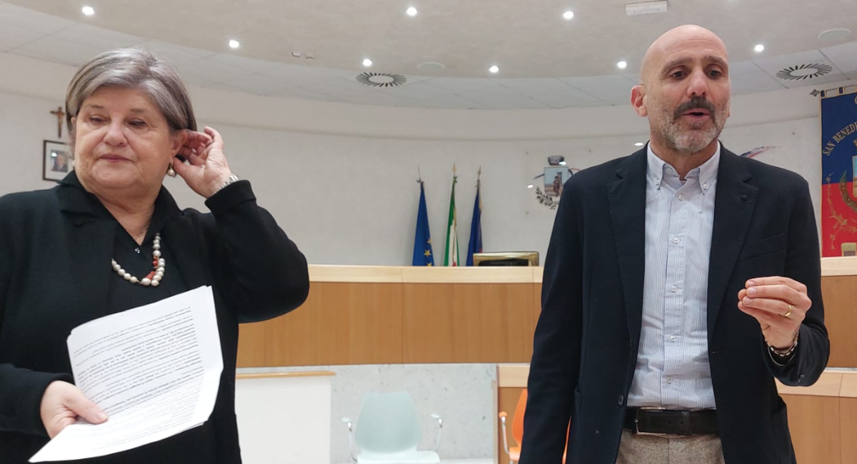 Bottiglieri e Canducci: «Pellei e i suoi abbandonano Spazzafumo, si vada al voto»
