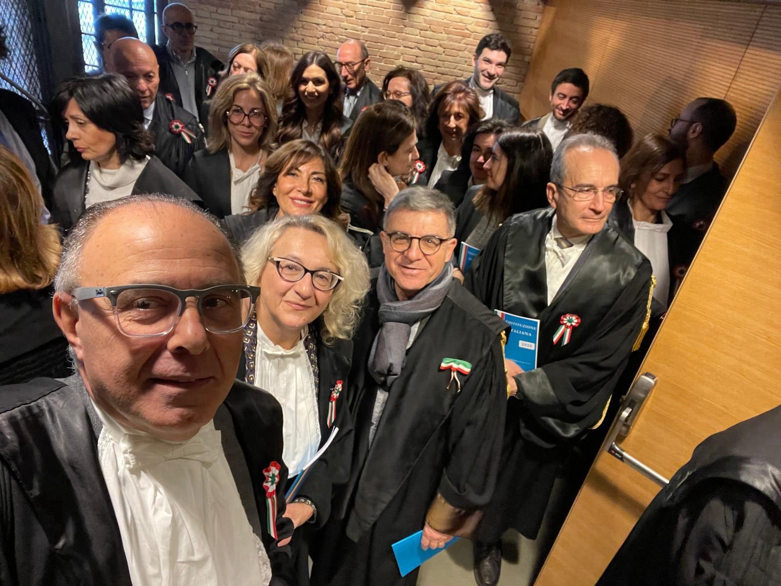 Anno giudiziario aperto dalla protesta:<br> i magistrati se ne vanno mentre parla <br> il delegato del ministro  <span> (Foto/video) </span>
