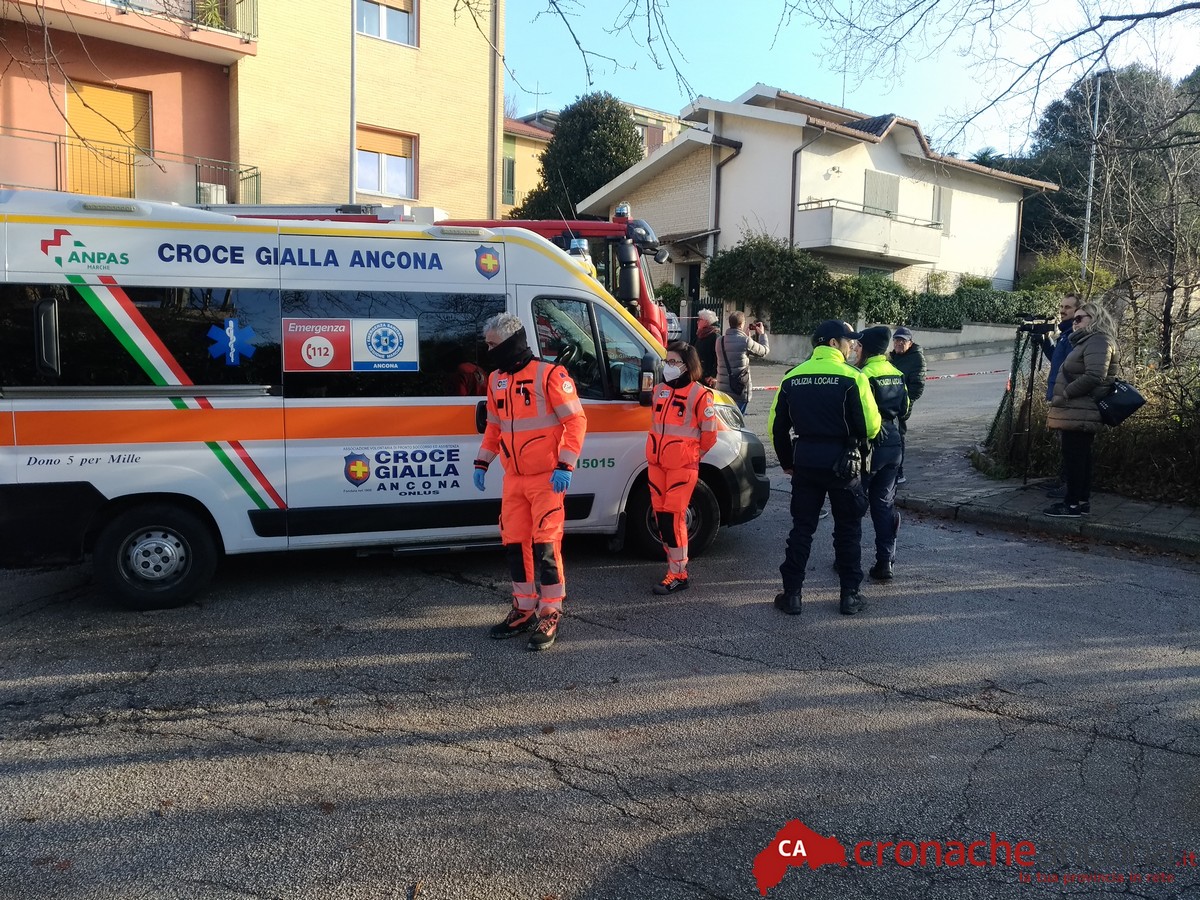Tragedia di Torrette, i familiari <br>di Lucia e Diego chiedono la sospensione <br> di una raccolta fondi